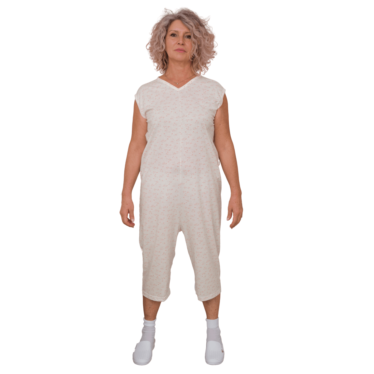 Ferrucci Comfort adaptive summer pyjamas for women, sleeveless with shorts, 100% cotton, back and inner leg zippers, made in Italy.