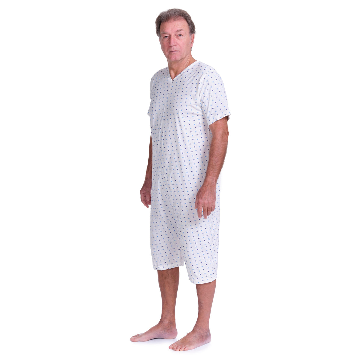 Senior women's summer cotton pyjamas by Ferrucci Comfort with short sleeves, shorts, and back closure for adaptive ease.