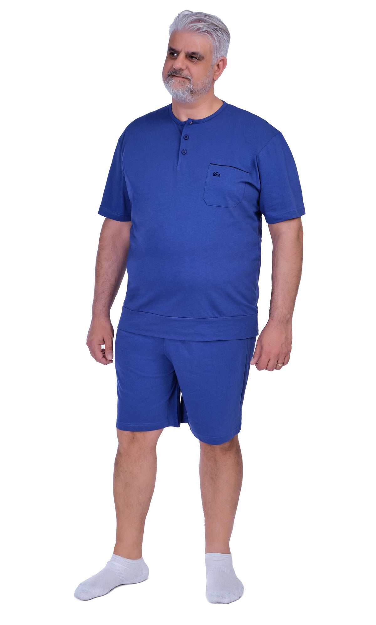 Men’s plus size navy blue short sleeve and shorts pajamas by Ferrucci Comfort, made of 100% cotton jersey for big and tall sizes.