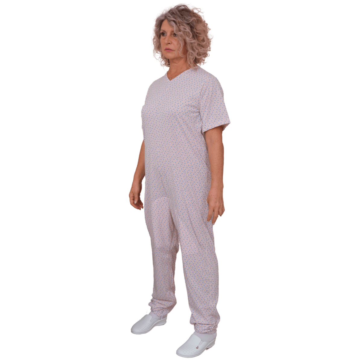 Short-sleeved geriatric pajamas by Ferrucci Comfort with zippered legs, made of cotton and polyester fabric.